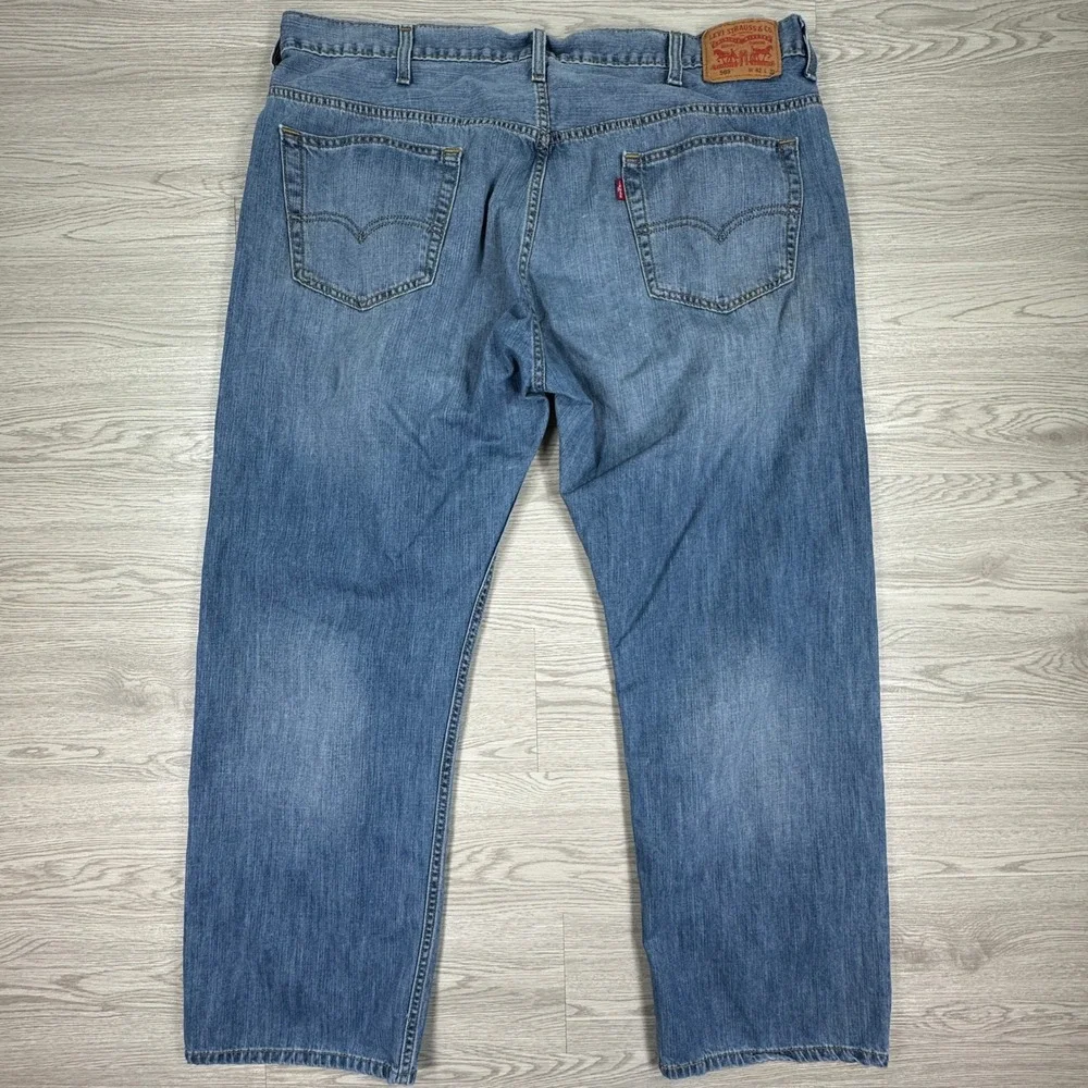 Levi's Mens Jeans 569 Loose Straight Leg Medium Wash Blue W42 L32 Denim